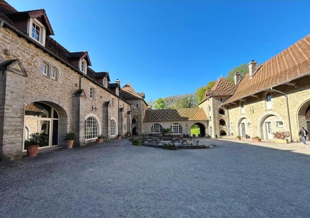 Chateau De Bournel Cubry Exterior photo